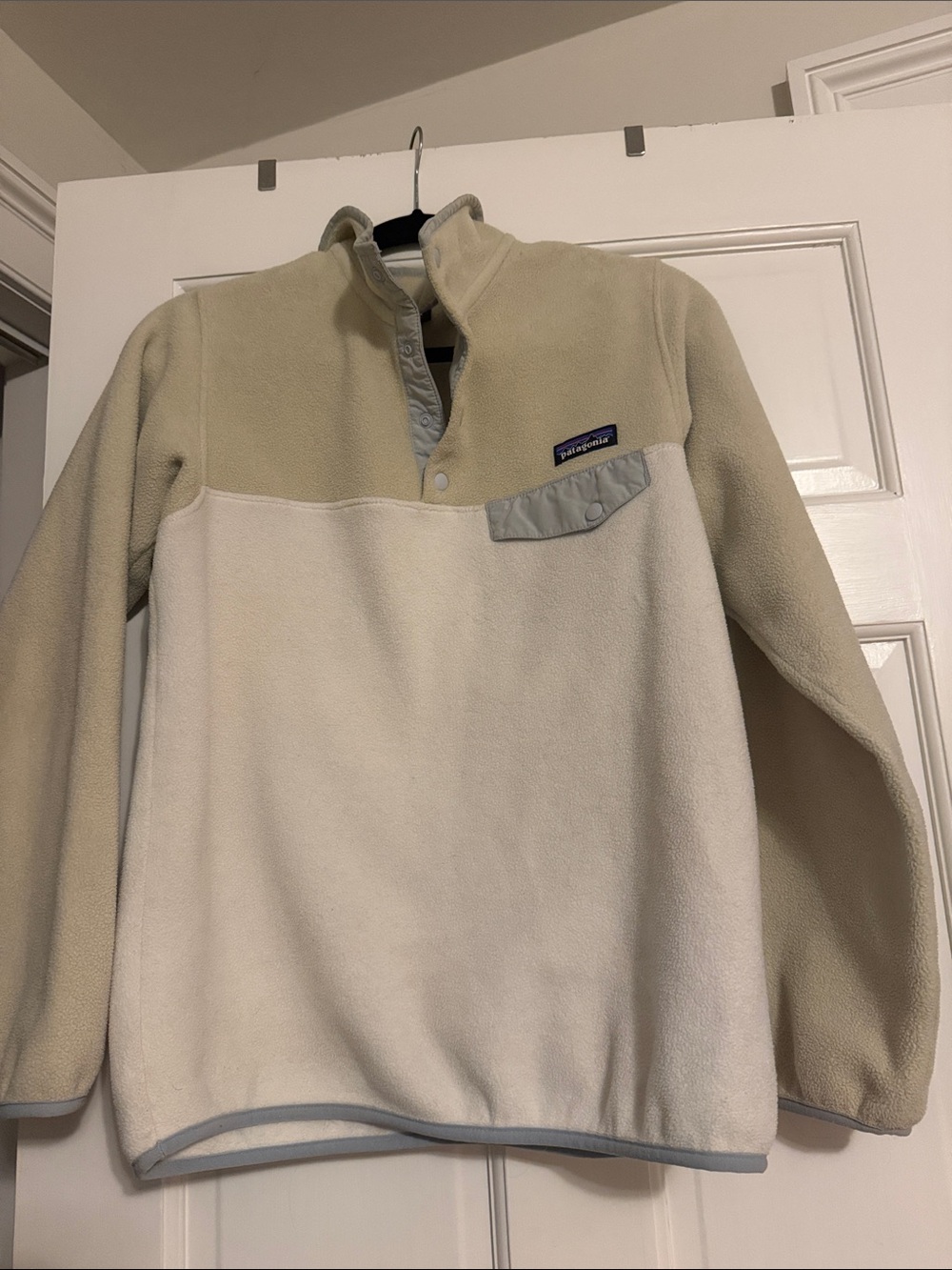 Patagonia Men’s Two-Tone Cream and Light Beige Snap Pullover